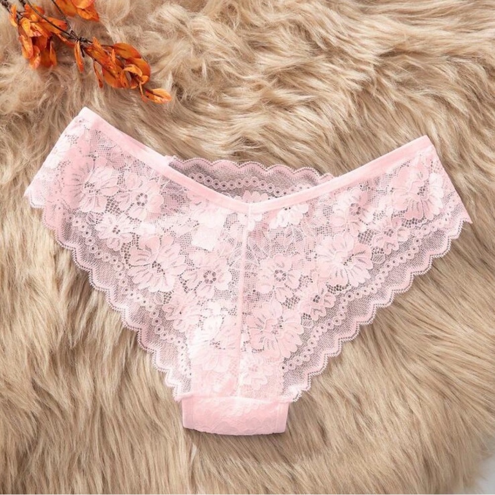 6️⃣5️⃣1️⃣ Pink Floral Lace Panties